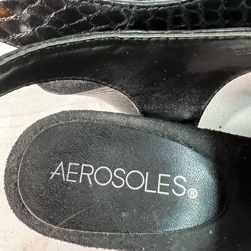 Aerosoles black vegan leather Ginerator snake embossed sandals size 6 - Picture 12 of 12